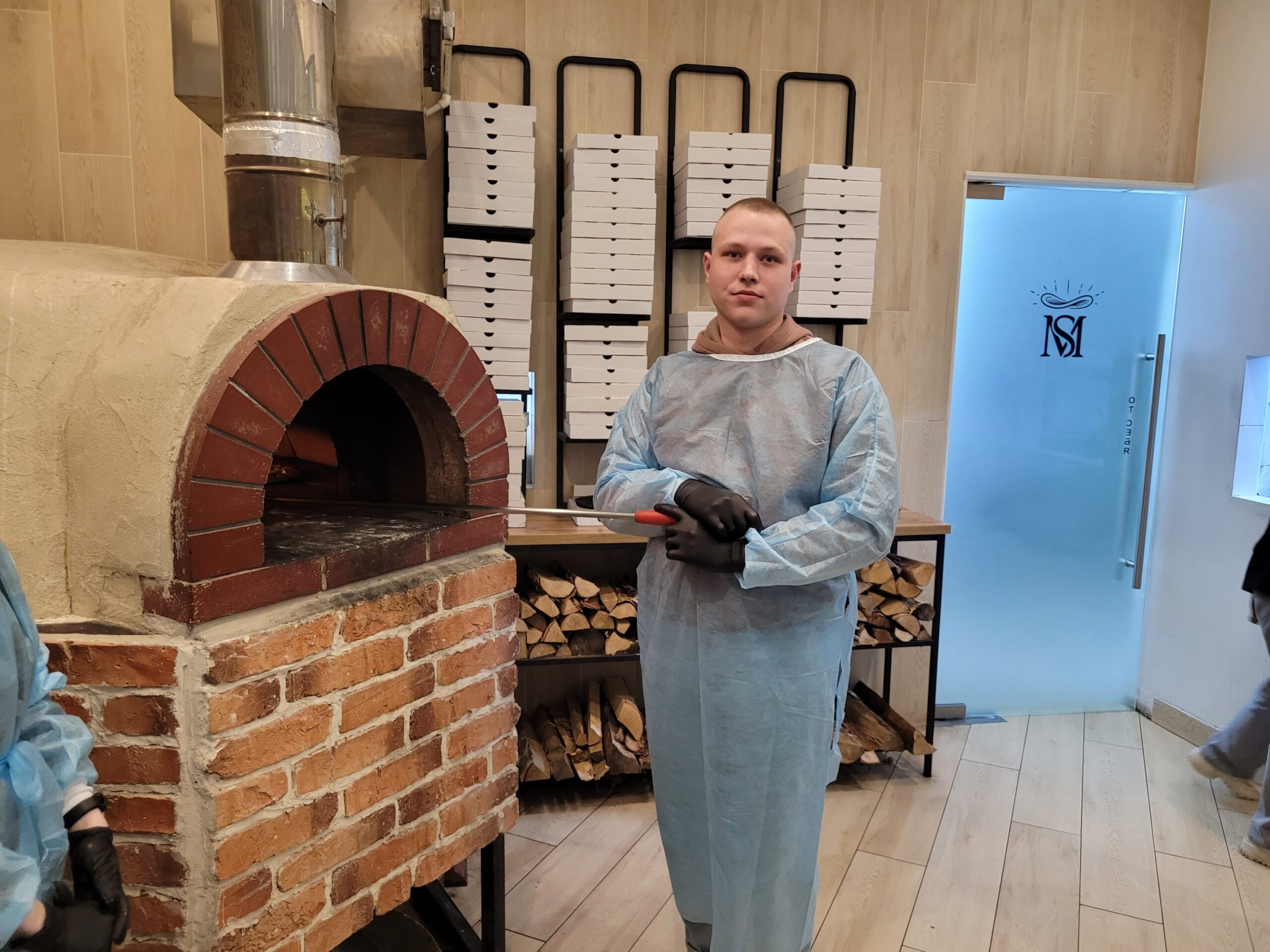 Киров: ммм, Santa Mozzarella!